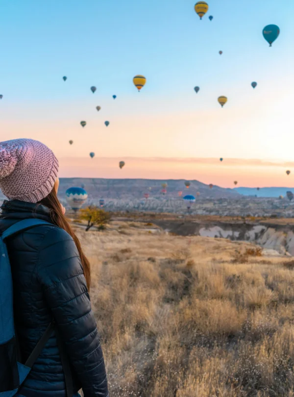 Cappadocia Balloon Tour- watching woman