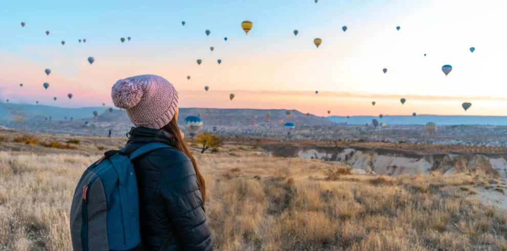 Cappadocia Balloon Tour- watching woman