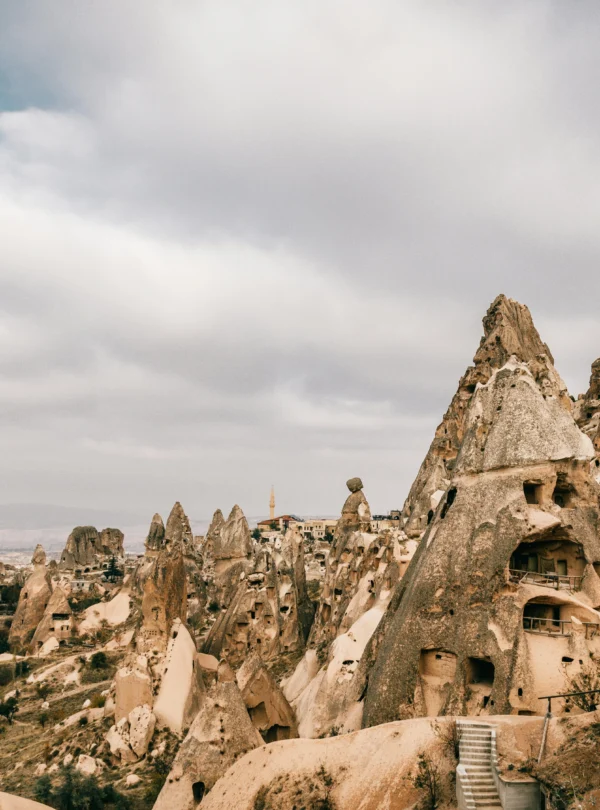 budget travel cappadocia valley fairy chimney